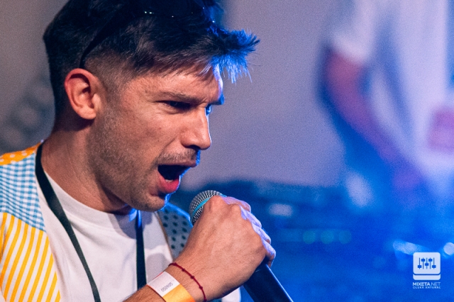 2 kitice na 42. Brucošijadi FER-a 2025. / foto: Luka Antunac